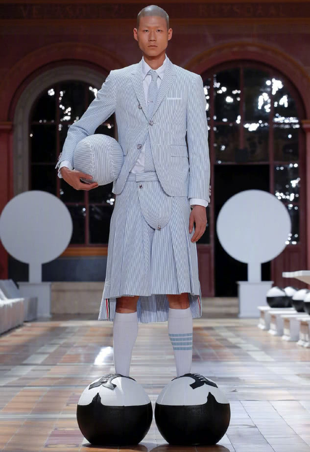 这种“护档裤”是认真的吗？重点太突出，哪个正经男人敢穿出门？