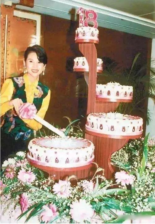 蔡少芬张晋访谈刘銮雄,张晋蔡少芬新婚刘銮雄