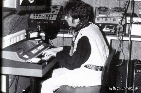 据说,乐队里的键盘手们常用的装备都在这里!