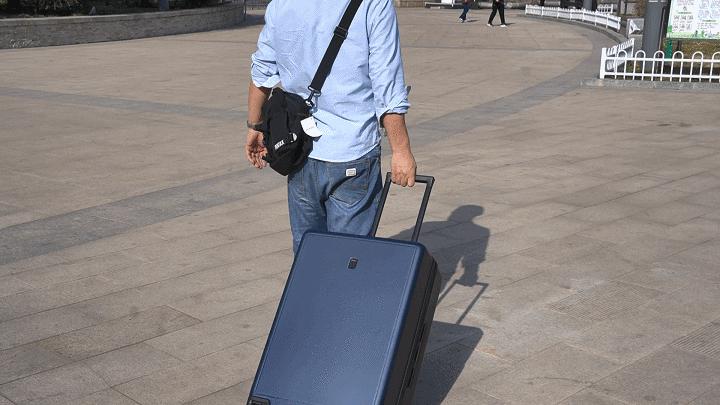 地平线行李箱与小米行李箱对比,地平线8号行李箱和90分行李箱