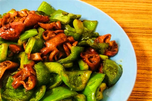 猪大肠如何炒好吃爽脆,猪大肠怎么炒更脆更好吃