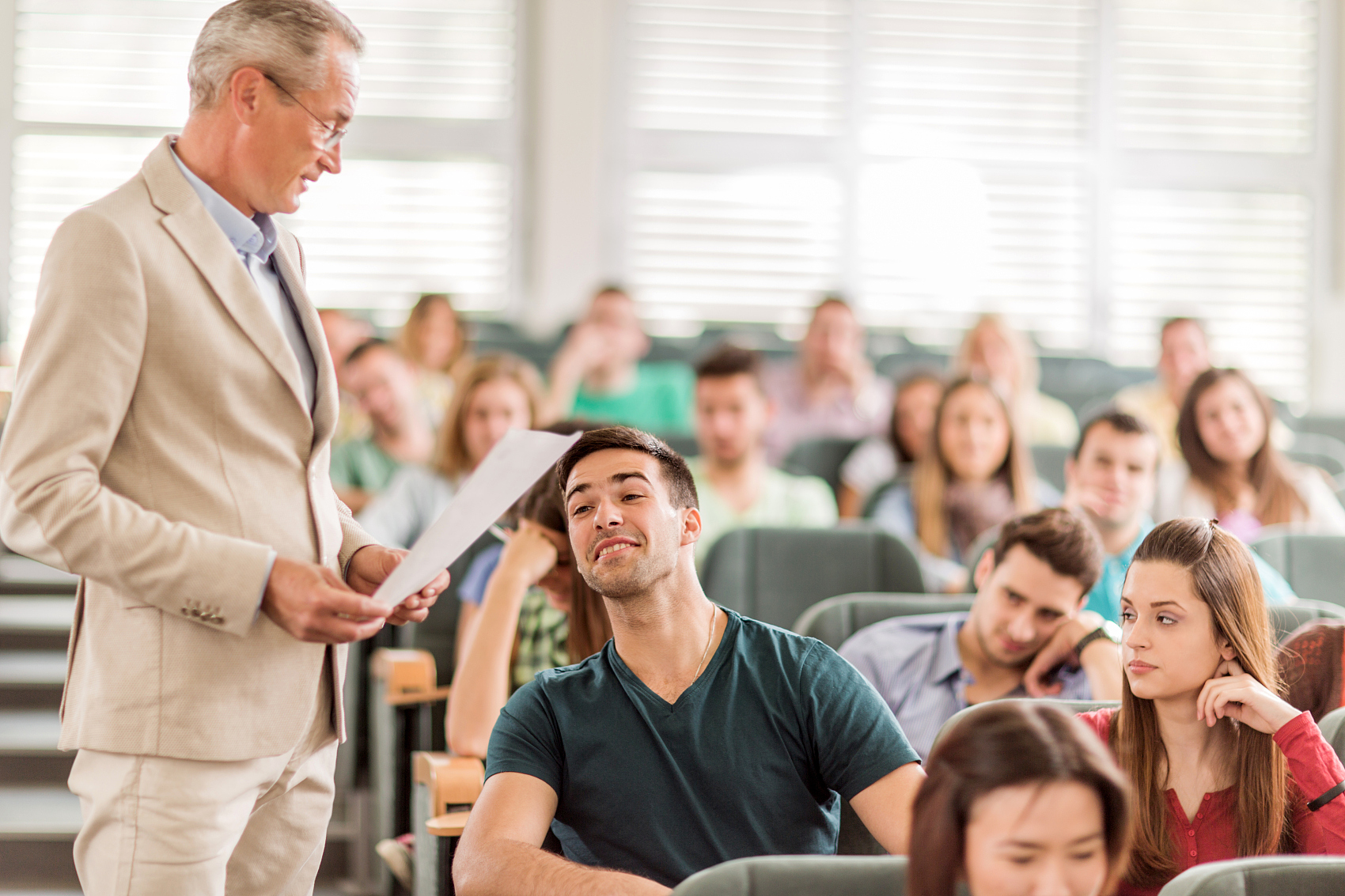 什么是特岗教师编制工资待遇如何,特岗教师三年后薪资