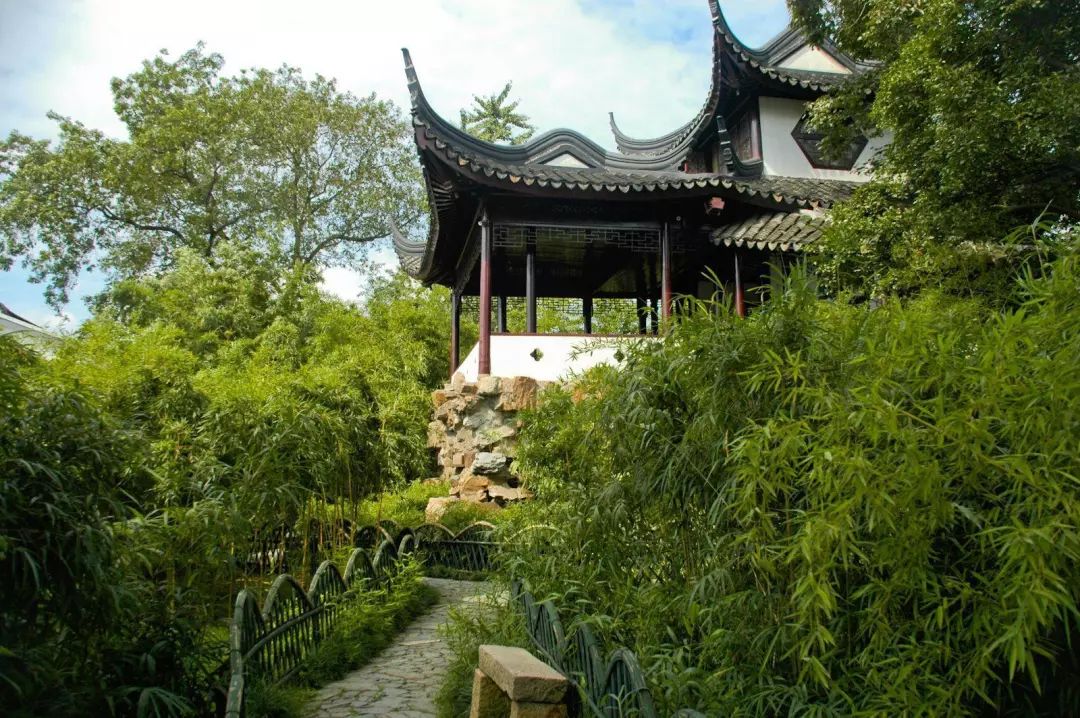 苏州古典园林沧浪亭介绍 (苏州沧浪亭园林图片)