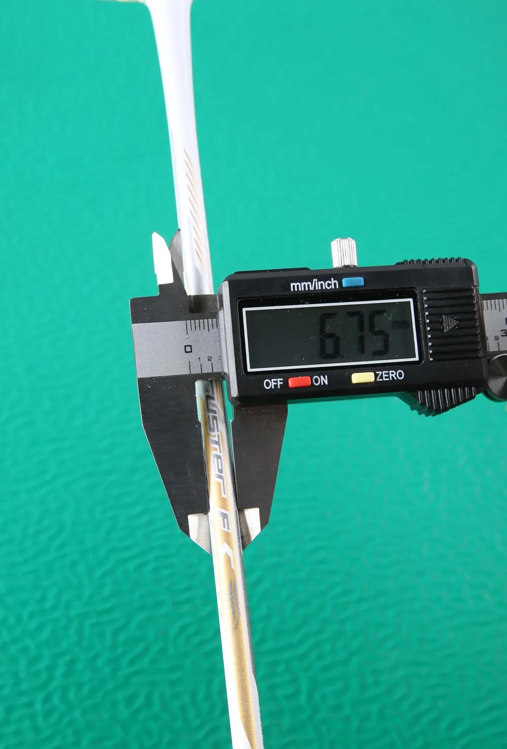 victor球拍黑金隼,victor77f球拍