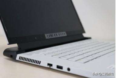 外星人m15r3顶配深度评测,外星人笔记本测评m15r3官翻机