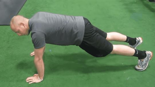 不去健身房怎么练一身好看的肌肉,新手健身房一周健身训练计划