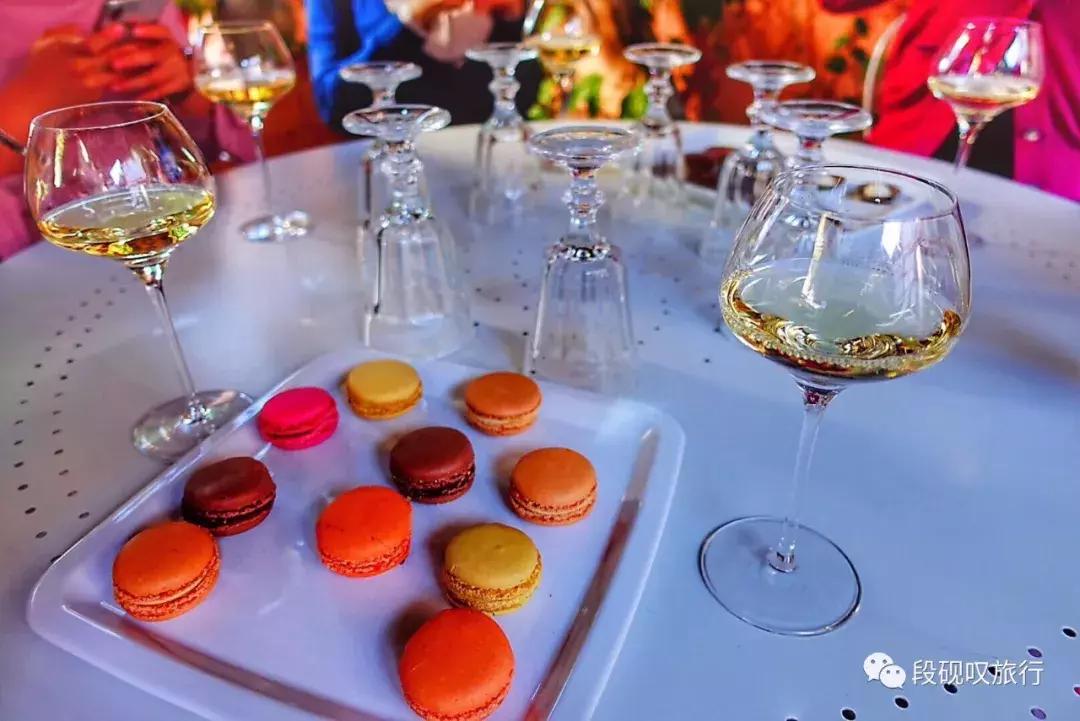 第一次去法国自由行还是跟团,跟团去法国