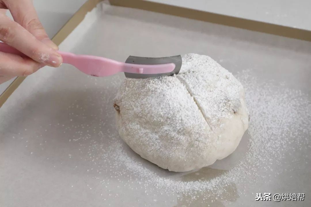 全程不用手和面的面包做法,不用发酵也不用揉面做出来的面包