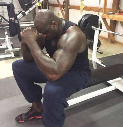 世界上无法超越的拳王,练肌肉打不过泰森跑不过博尔特