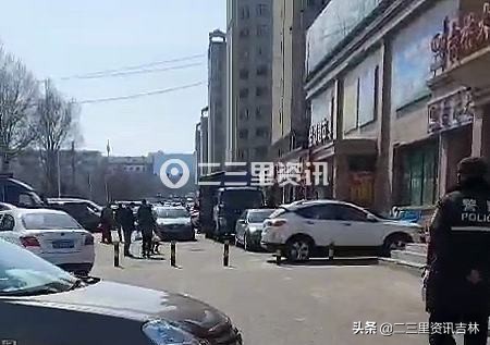 投诉“铺天盖地”咋还没处理?长春一单位被曝私自“圈地”占车位