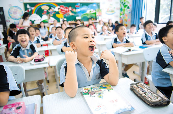 孩子在学校打了同学家长正确做法,孩子在学校被人打了怎么处理
