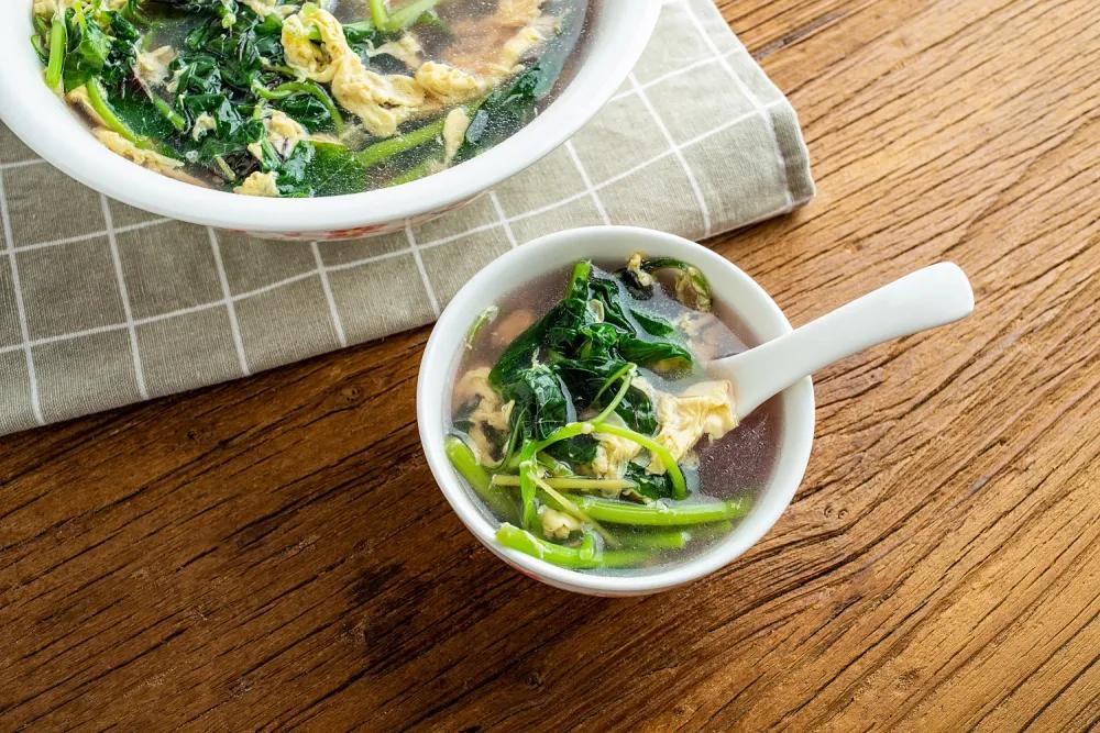 宵夜吃什么有饱腹感而且能减肥,晚餐夜宵吃什么有饱腹感又不长胖