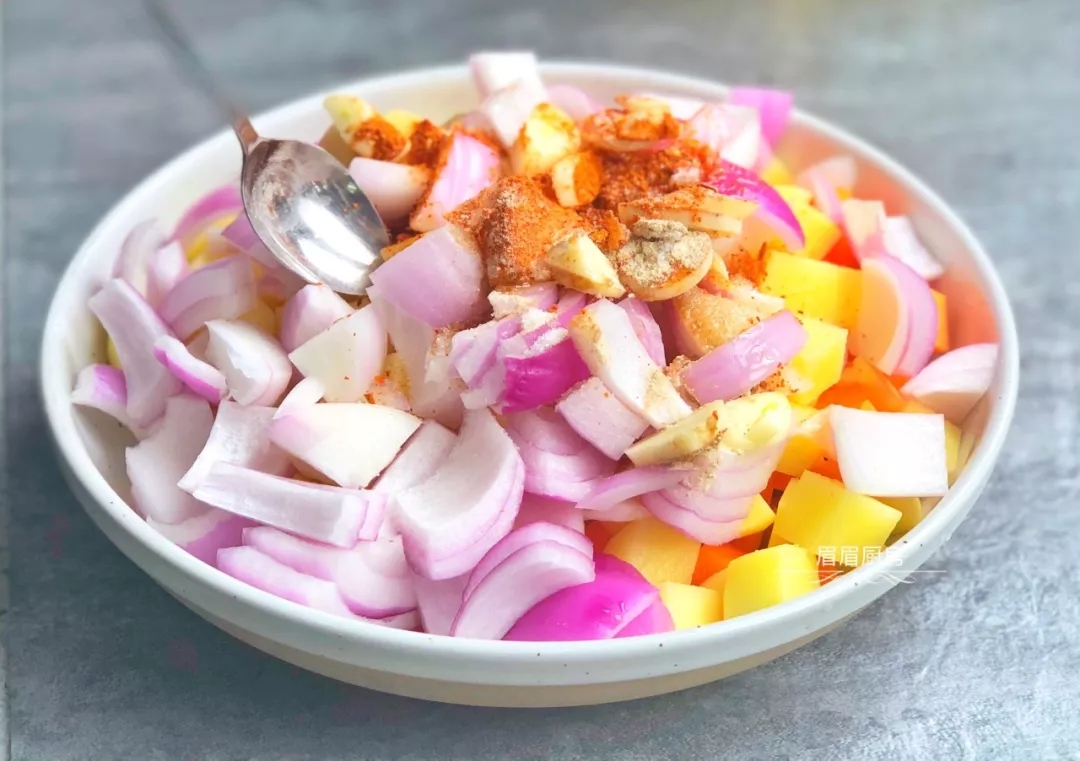 三汁焖锅学会这道菜保你吃不够,三汁焖锅黄记煌窍门