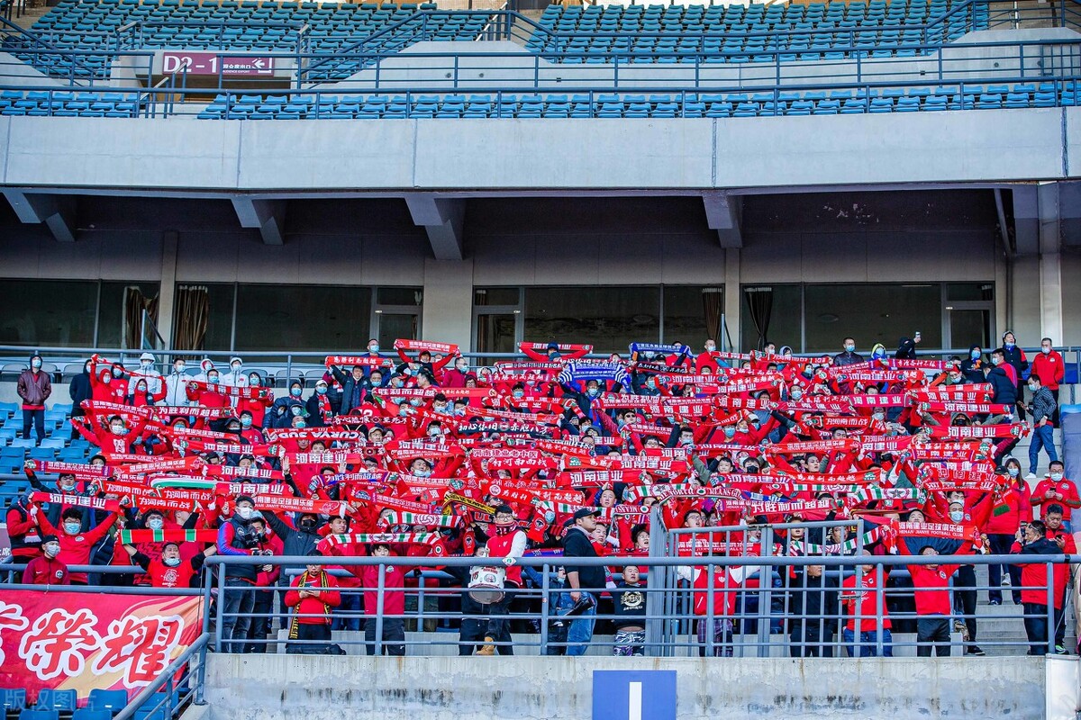 娌冲崡榫欓棬宓╁北瓒崇悆,娌冲崡宓╁北榫欓棬瓒崇悆
