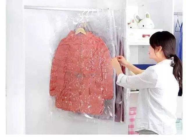 简单整齐又节省空间的叠衣服方法,衣服叠法不出褶收纳