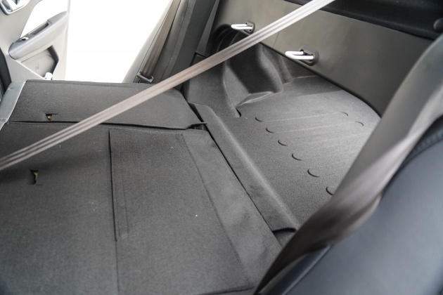 酷威熏黑车标,吉利远景18款车头