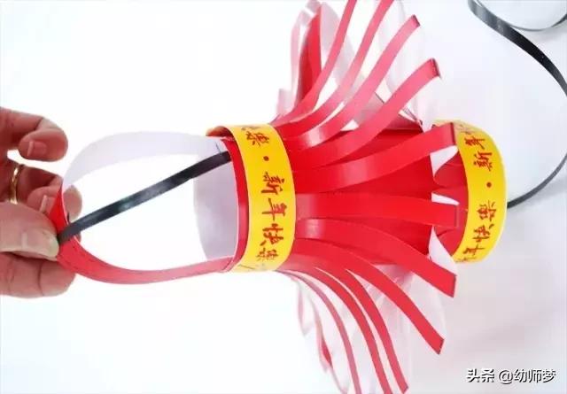 新年红包手工灯笼制作步骤,2022新年挂饰手工灯笼