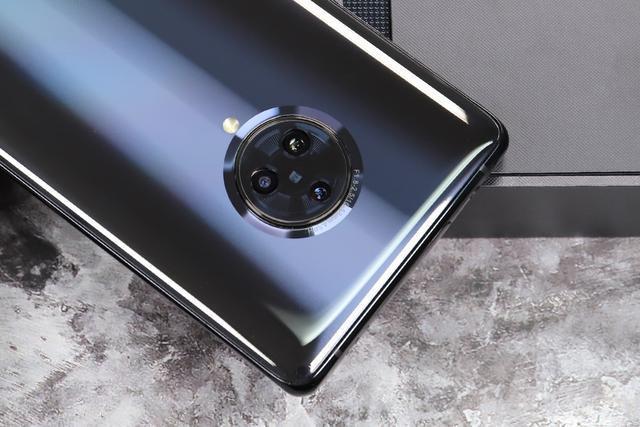 vivonex3有什么特别的地方,用了两年的vivonex3