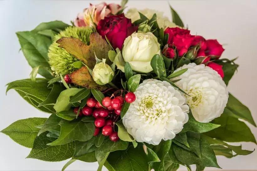 一位老人写给女儿的信短短10句话,一位老人给儿女写的信短短十句