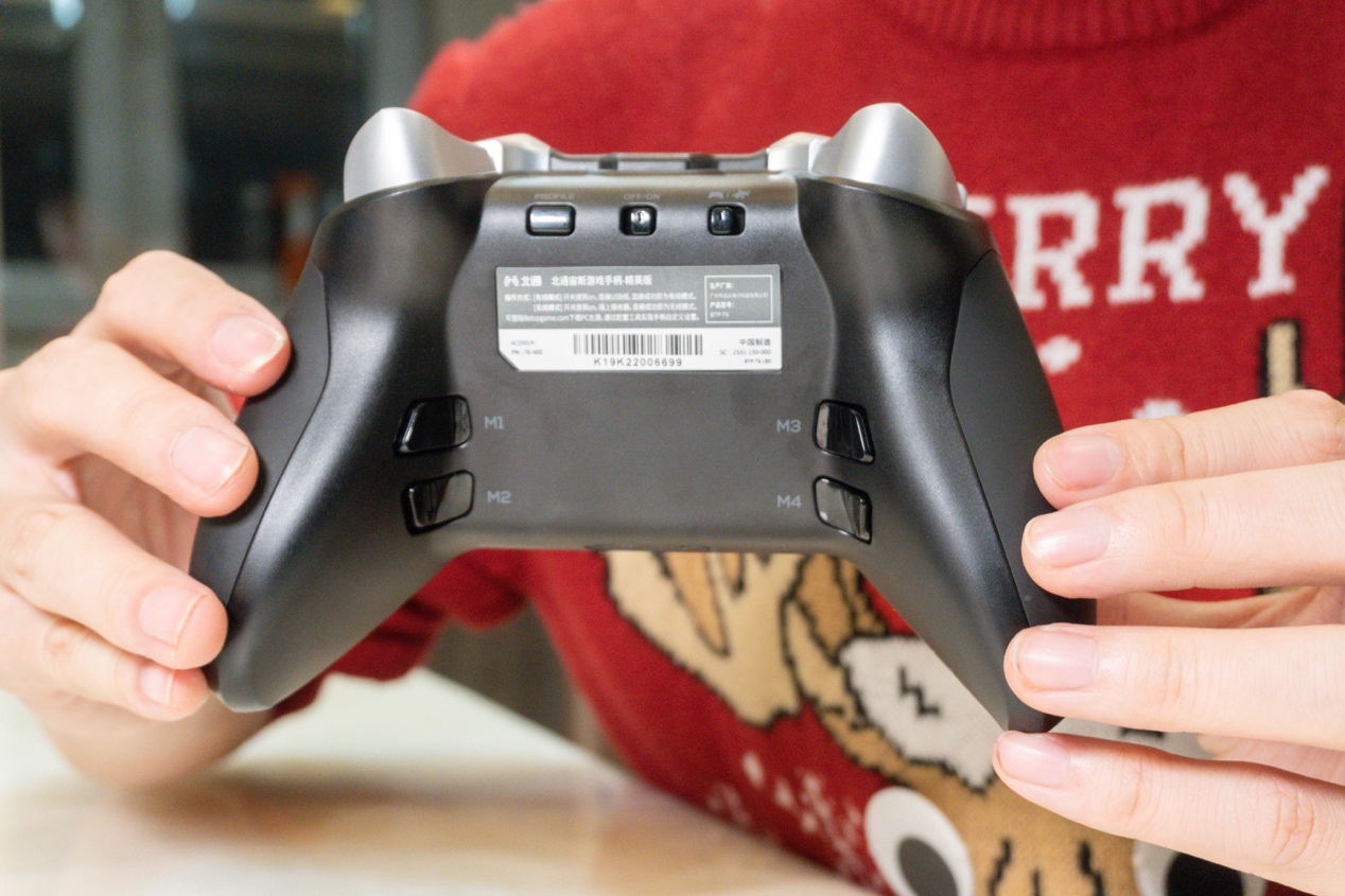 不负精英之名北通宙斯精英版手柄,北通宙斯精英手柄体感瞄准