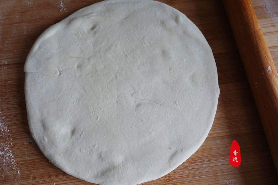 家庭版鱼头泡饼视频,鱼头泡饼的家常做法鱼头嫩滑好吃