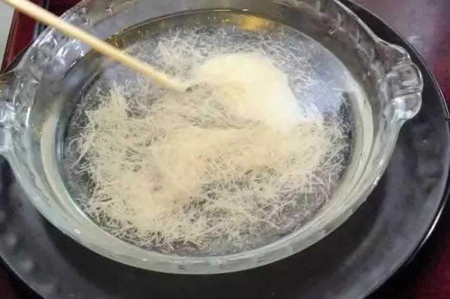 你以为的广东人喝早茶,是不是只有广东人吃早茶