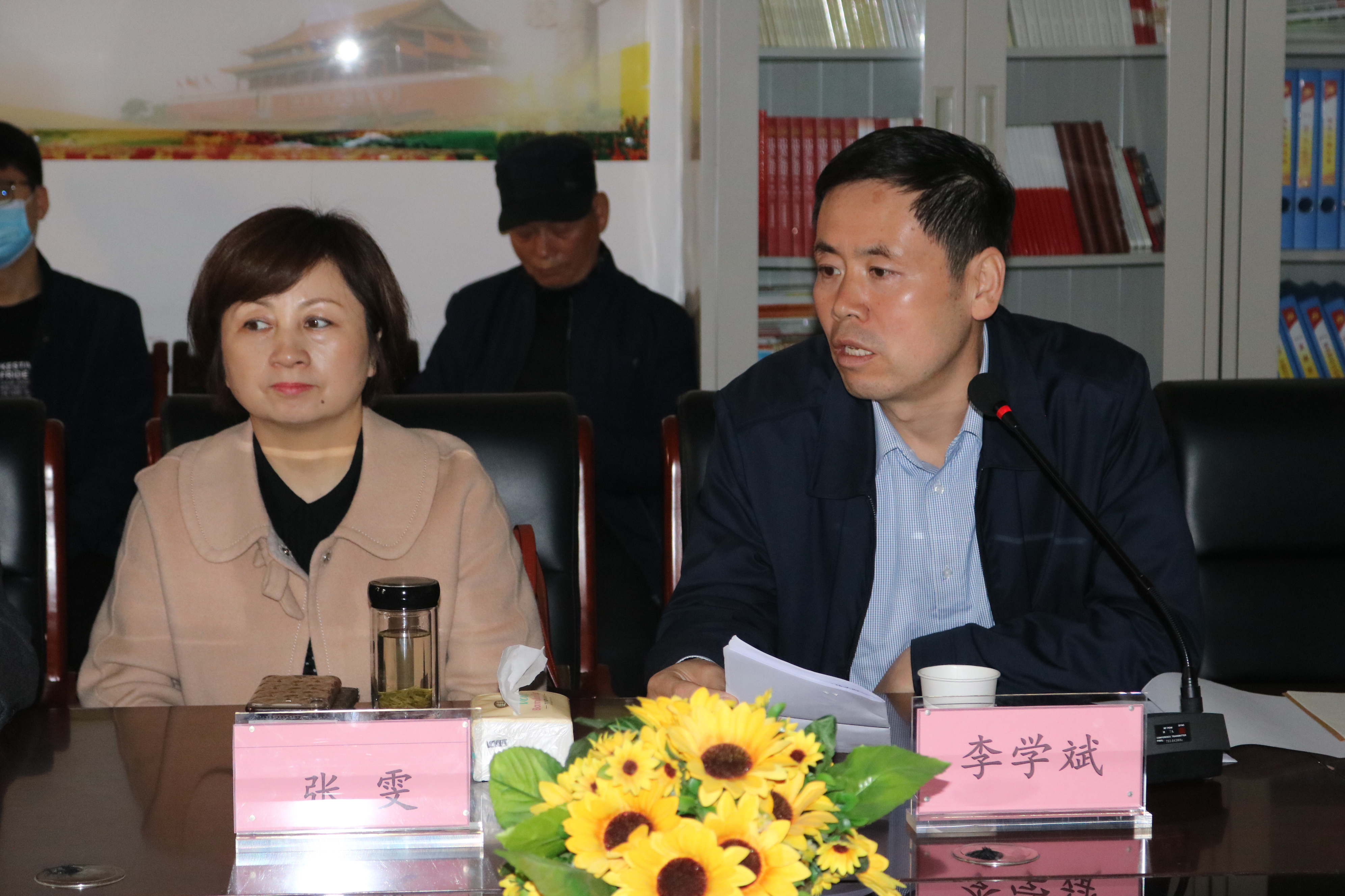 咸阳市关工委一行来临渭区考察学习“少年硅谷”创客教育公益项目建设工作