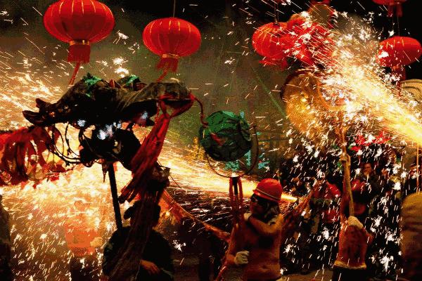 龙舞迎春闹元宵民间文艺社火展演,正月十五闹花灯广场舞比赛一等奖