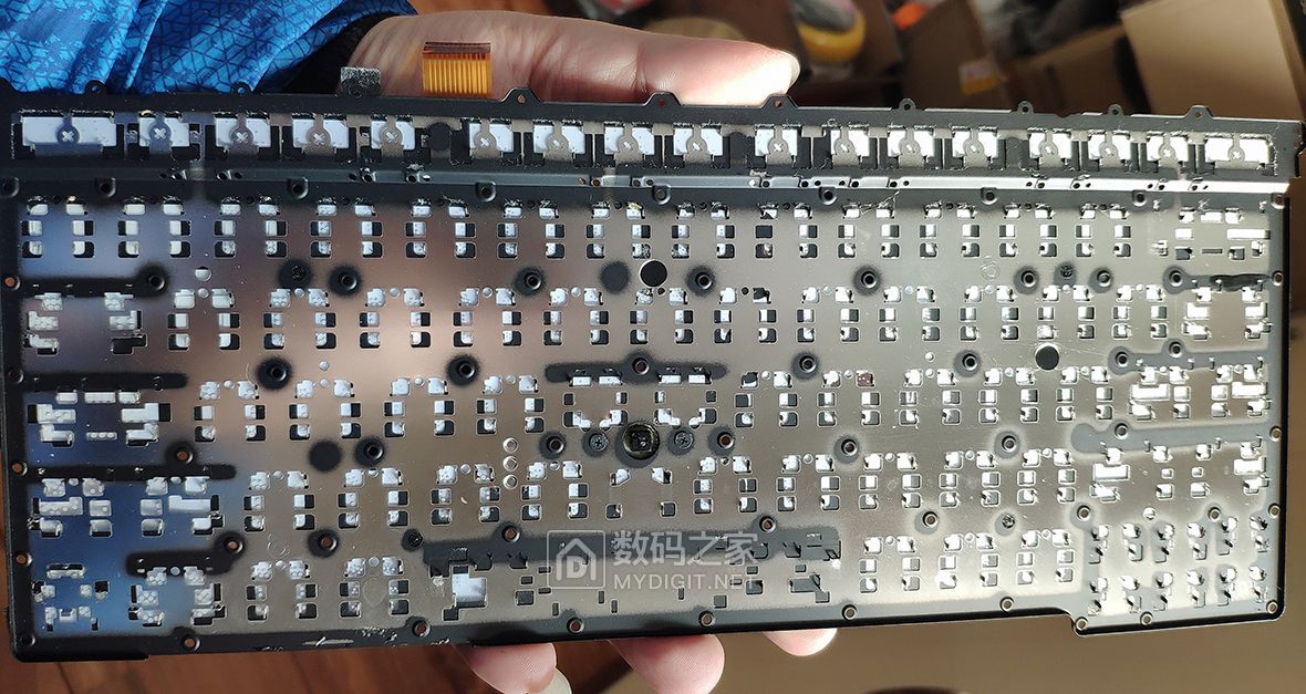 thinkpadx1键盘个别键失灵,联想x1carbon2024键盘失灵