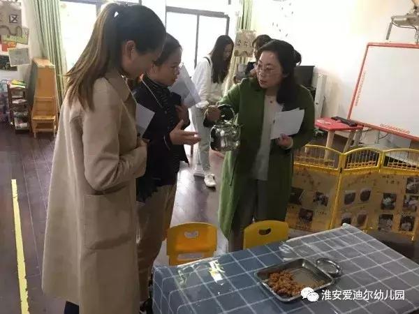 幼儿园美好食光活动,幼儿园快乐进餐活动准备