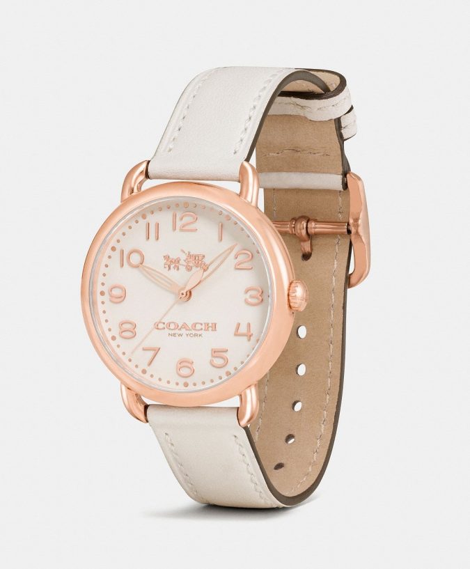 女性手表轻奢品牌,适合年轻女性戴的手表品牌