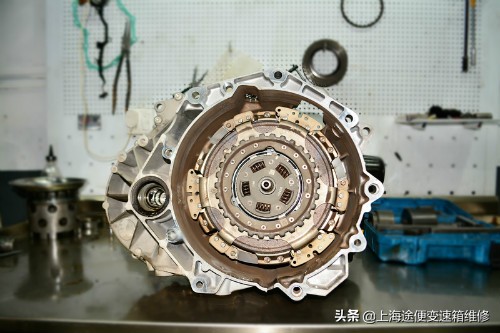 大众凌渡双离合变速箱问题,凌渡干式双离合变速箱起速慢