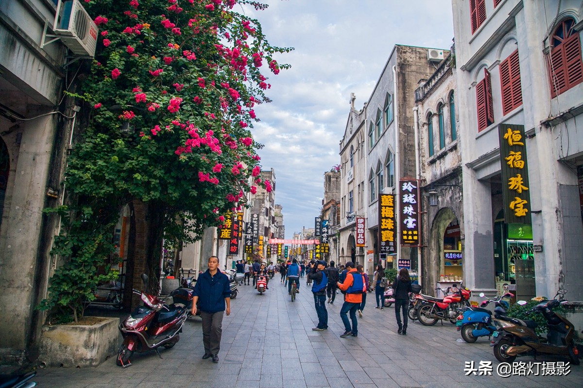 老年低价旅游购物团,旅游团有必要购物吗
