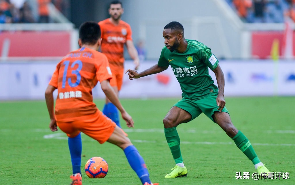 战术复盘:李霄鹏三招完胜施密特,周海滨换下格德斯堪称妙笔