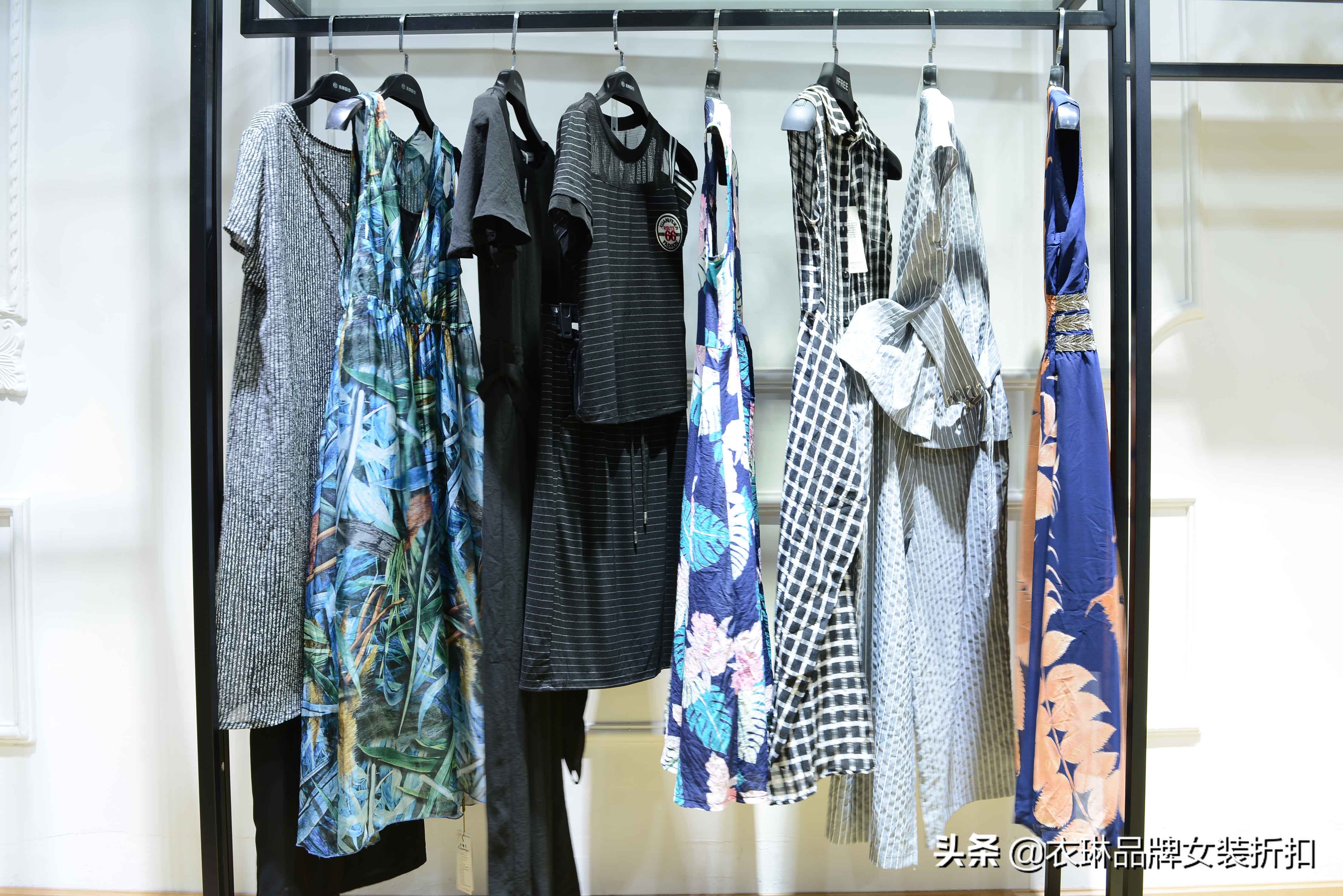 时尚品质女装进货渠道有哪些,折扣女装店货源进货技巧