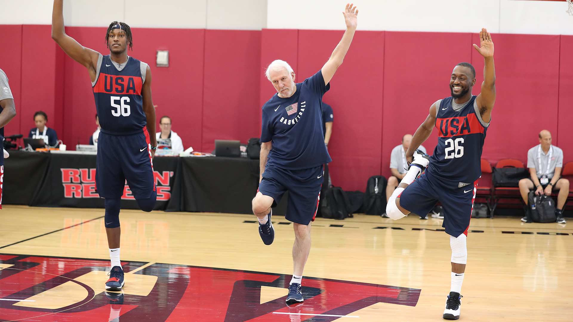 一人伤退，两人出战成疑！波波维奇心里苦啊，梦之队终于该醒了