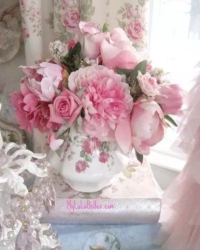 禅意插花技巧新手入门,素雅居家普通插花效果图