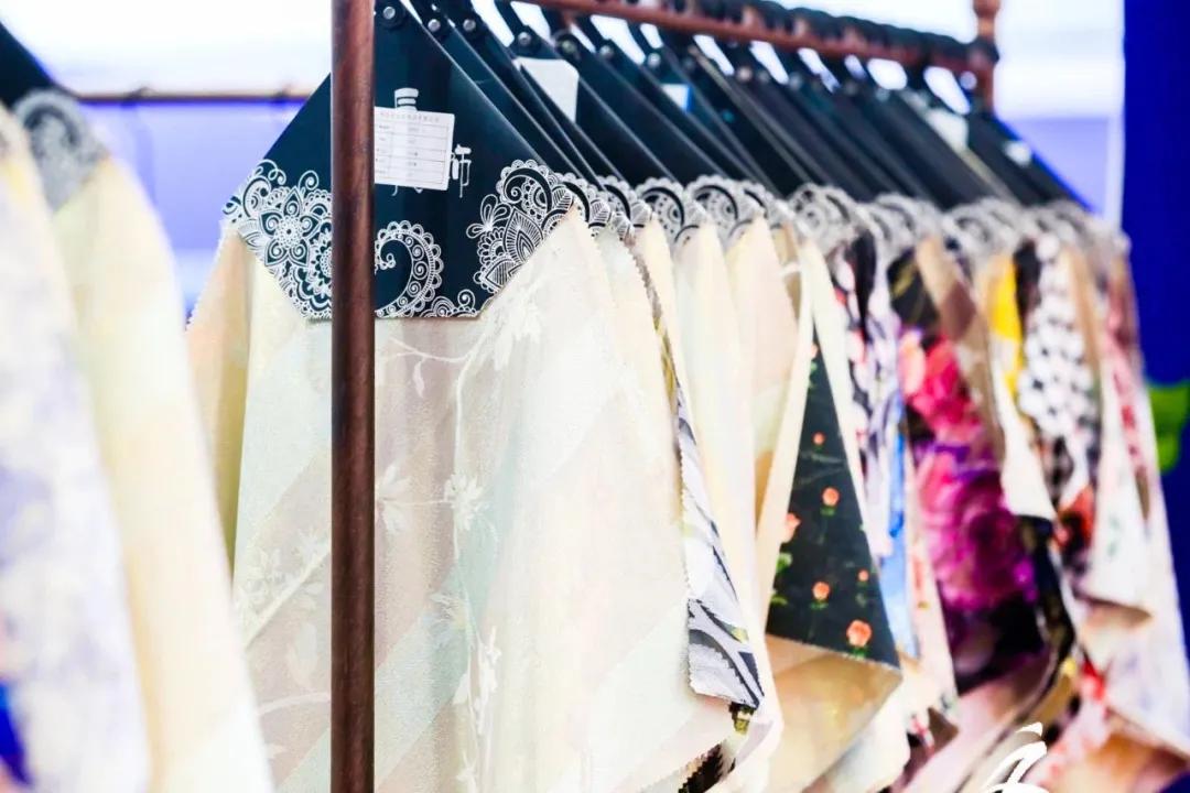 柯桥春季纺博会540余家企业参展,柯桥纺博会2024开幕式