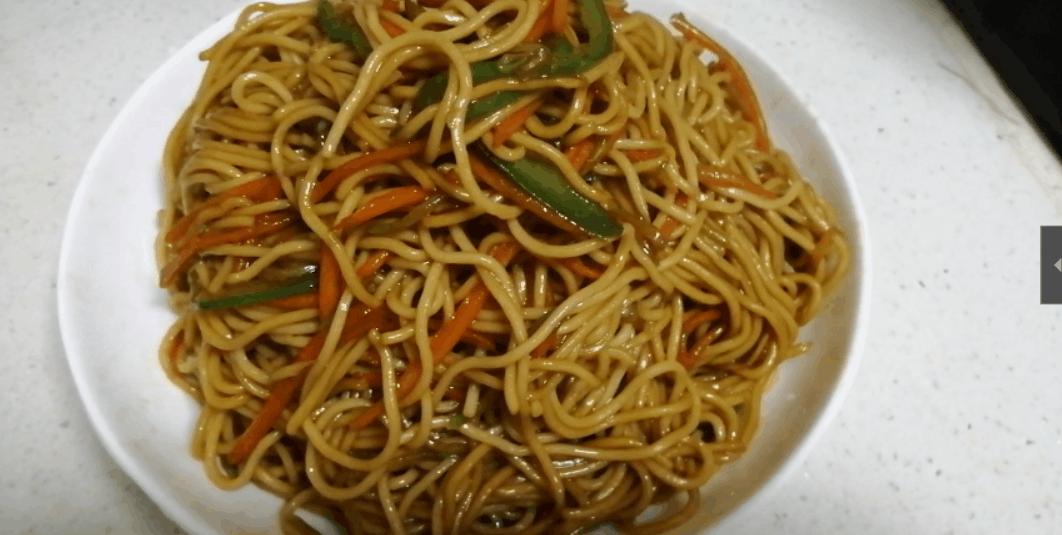 炒面不粘锅的技巧教你一招,做炒面酱油粘锅怎么办