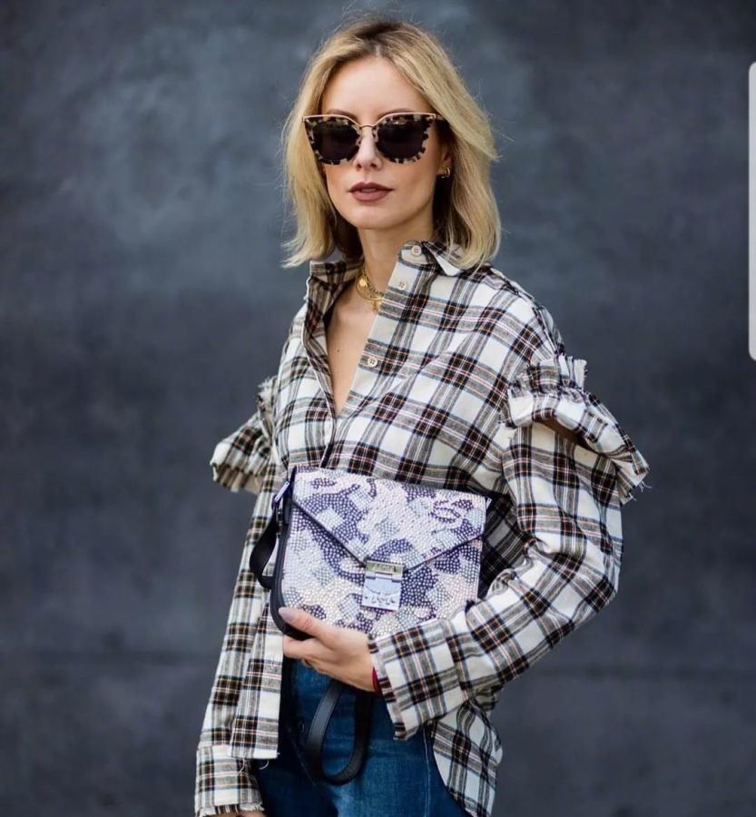 刘雯最近出席的时装周,刘雯时装秀近图