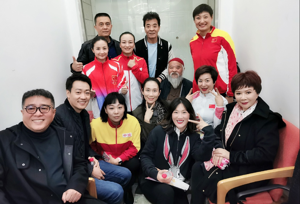 女排黄金一代杨昊,女排杨昊个人简介