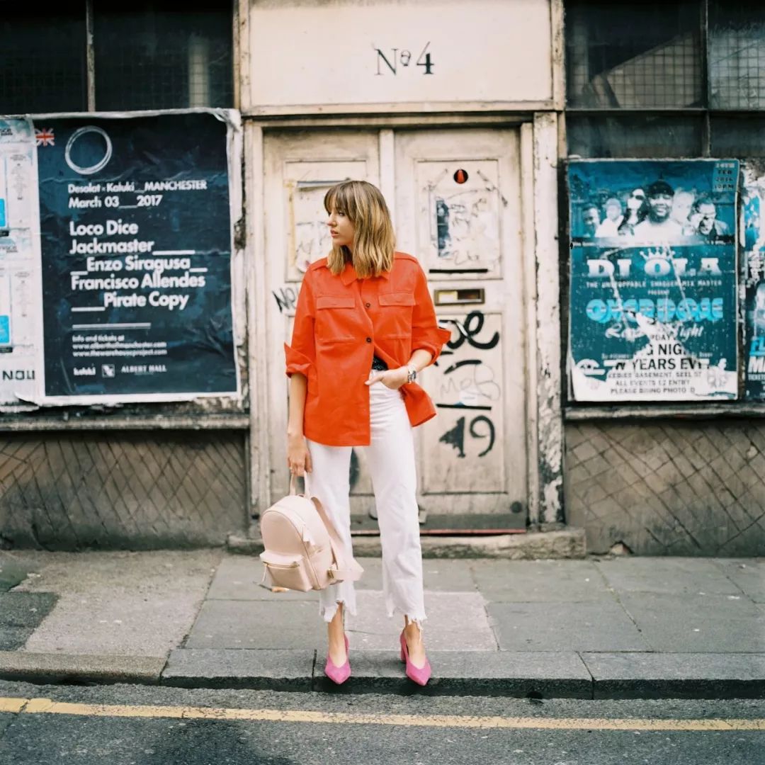 小白鞋ins潮白搭国潮,小白鞋过时了现在流行这5款鞋