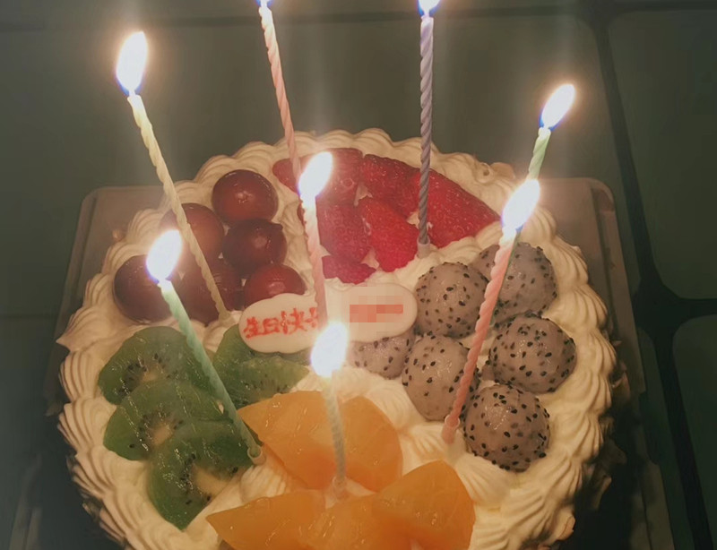 靠借网贷生活的人,靠网贷生存的年轻人