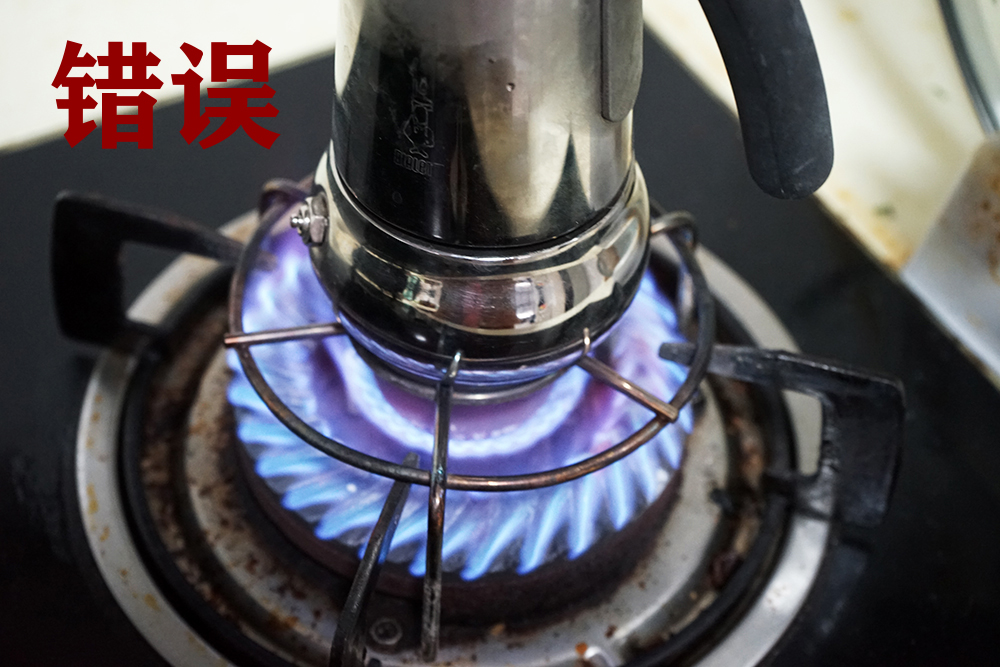 摩卡壶煮咖啡很治愈,摩卡壶煮的咖啡有中药味