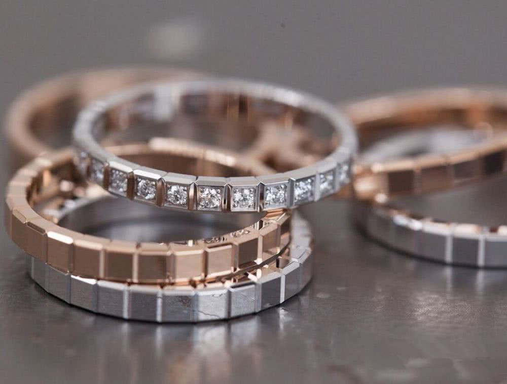 南宁买戒指推荐哪家店铺,南宁金戒指一般多少钱一个