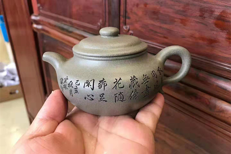 泡岩茶应该挑选什么紫砂壶,如何挑选紫砂壶最好的泥料视频