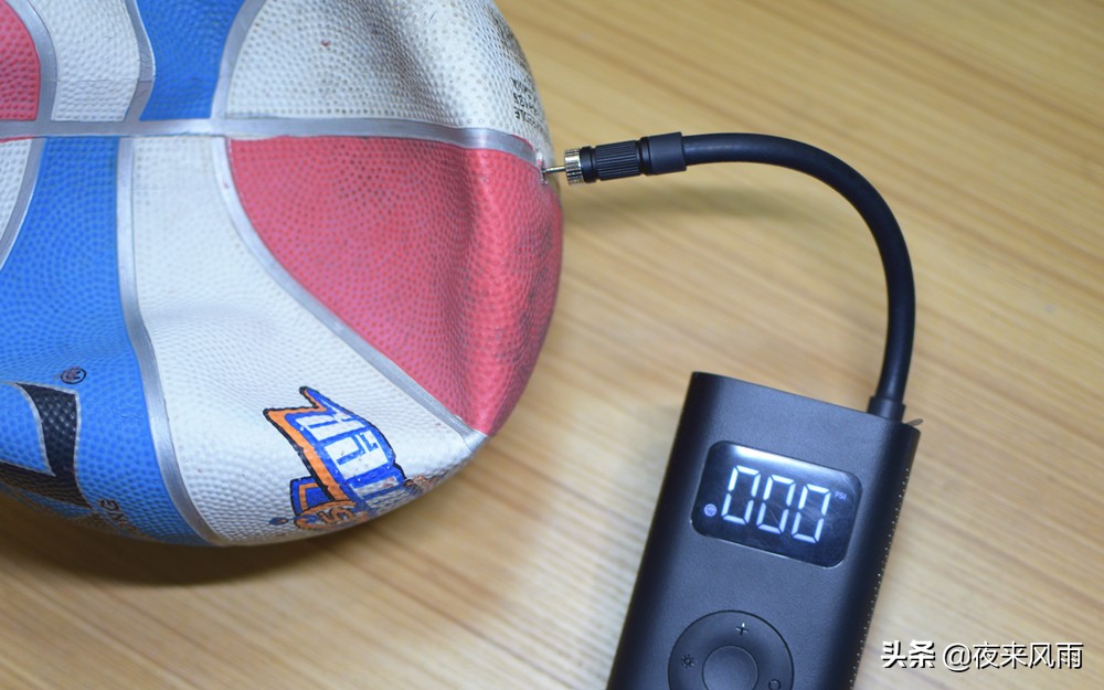 小米电动汽车充气神器,小米充气宝适用所有电动车吗