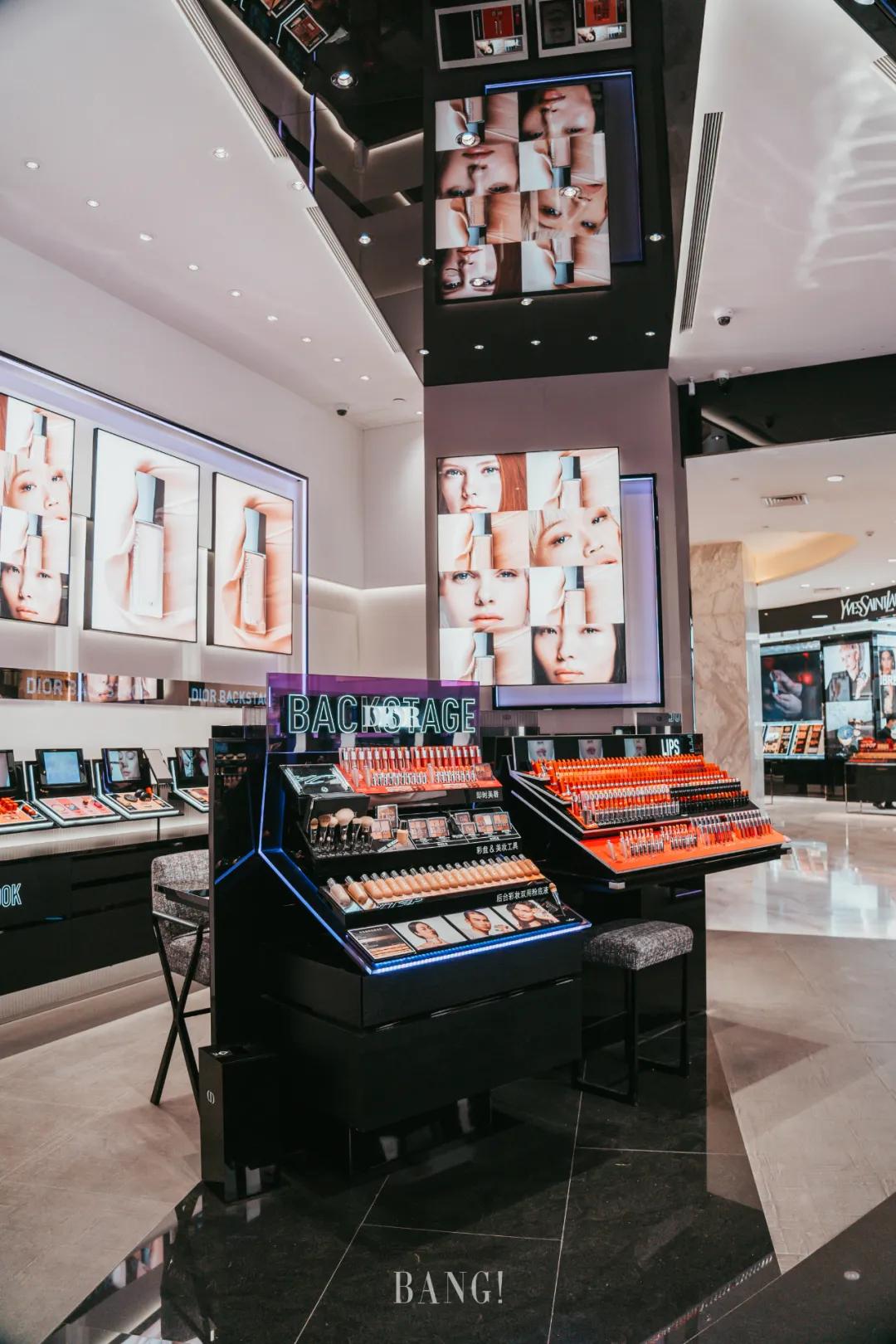 淮海路“红牌”倾城出动,回顾TA的精彩8小时