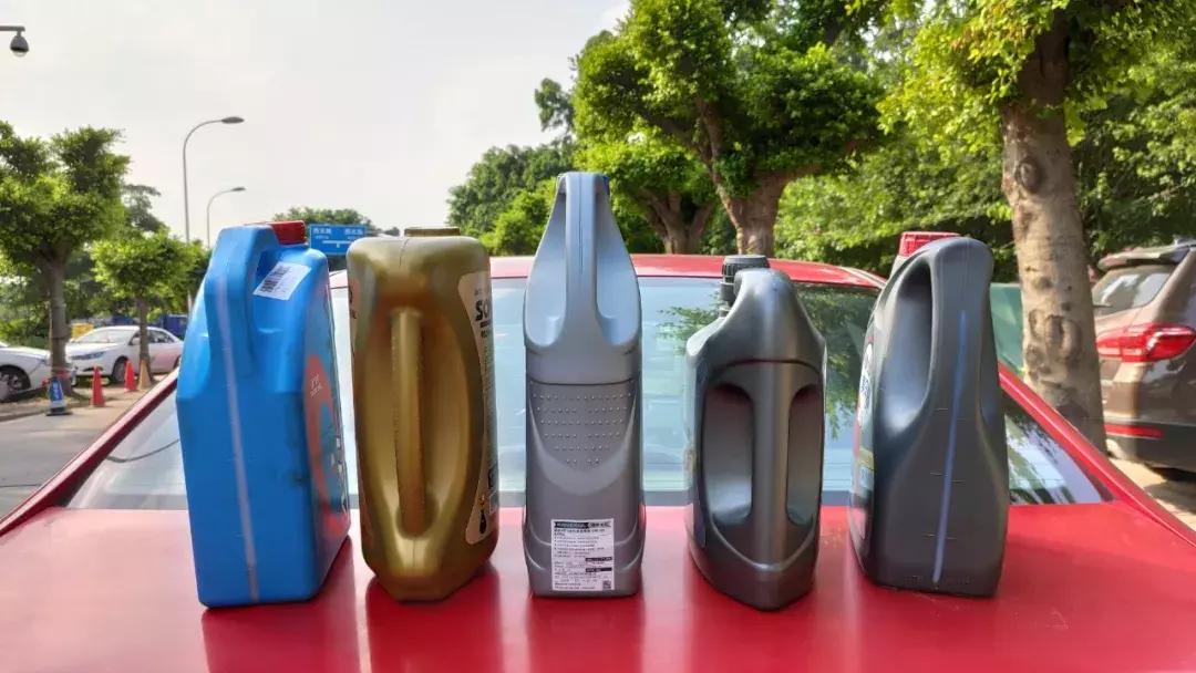 豪爵原厂机油和嘉实多机油哪个好,大众原厂机油和嘉实多机油怎么样