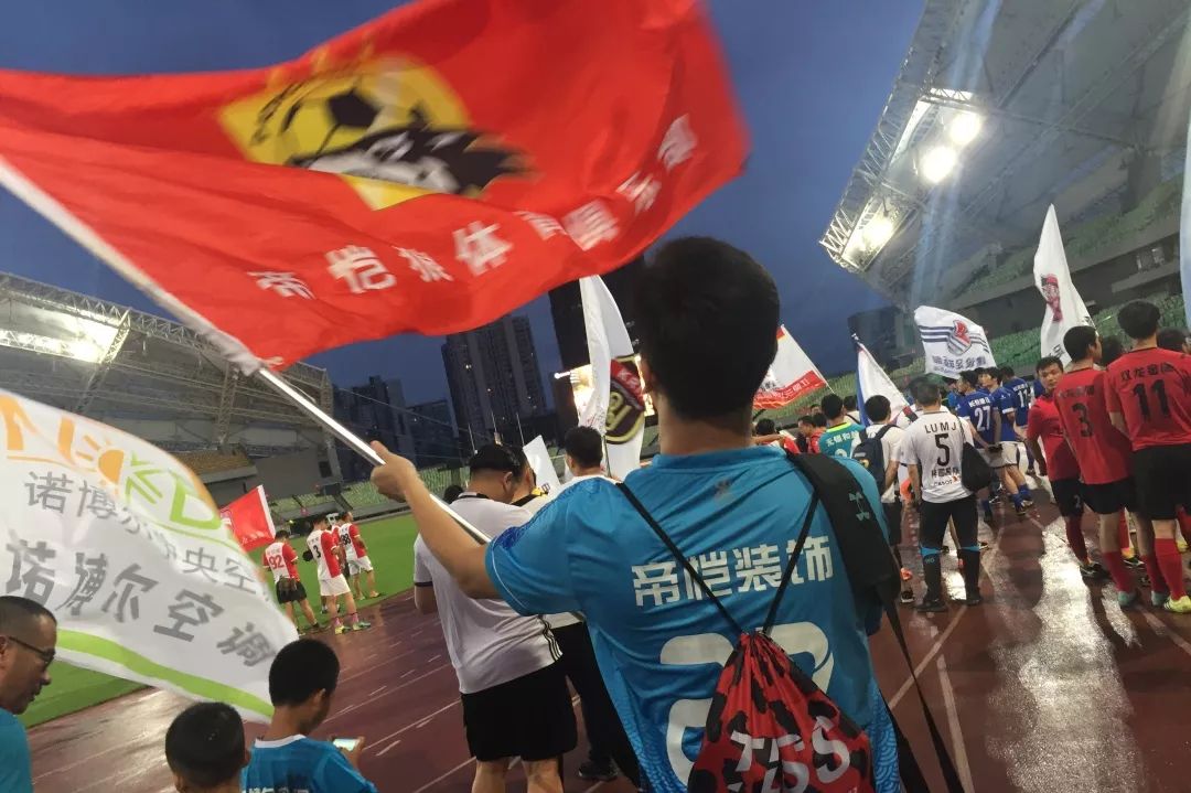 1个月26支球队88场比赛282个总进球数，见证江阴草根足球de疯狂